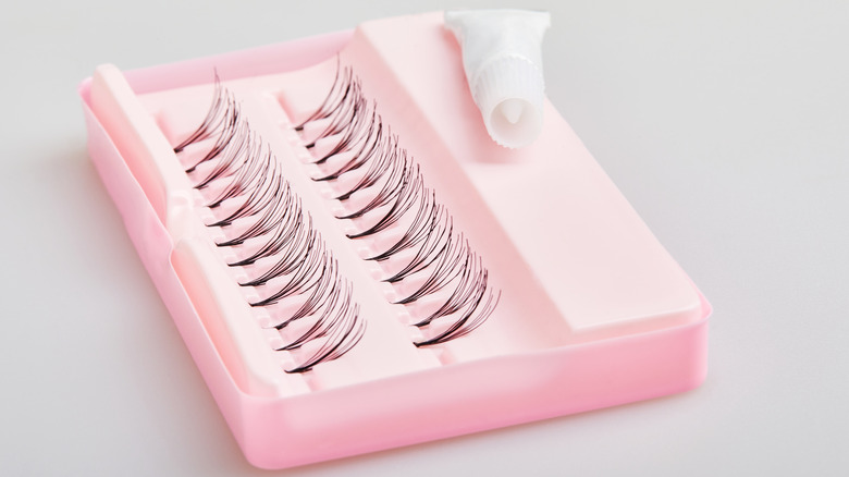 Individual lashes in a pink package