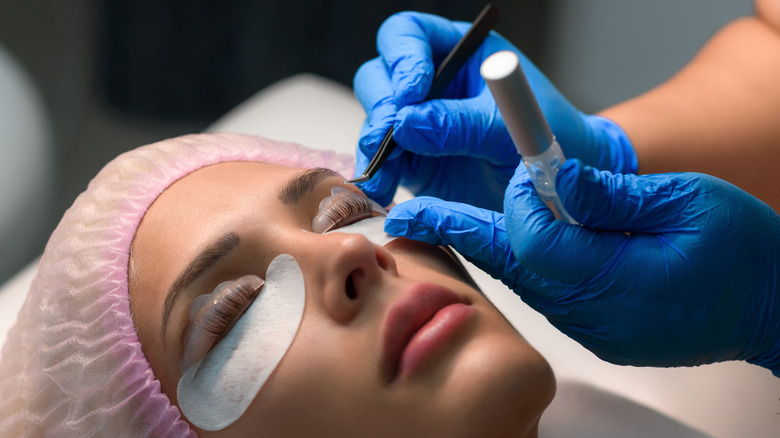 Woman getting keratin lash lift