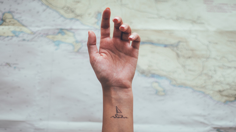 Pin by ❁ 𝐢𝐬𝐚𝐛𝐞𝐥𝐥𝐚 𝐫𝐨𝐬𝐞 ❁ on T a t t s | Travel tattoo small, Boat  tattoo, Minimalist tattoo small