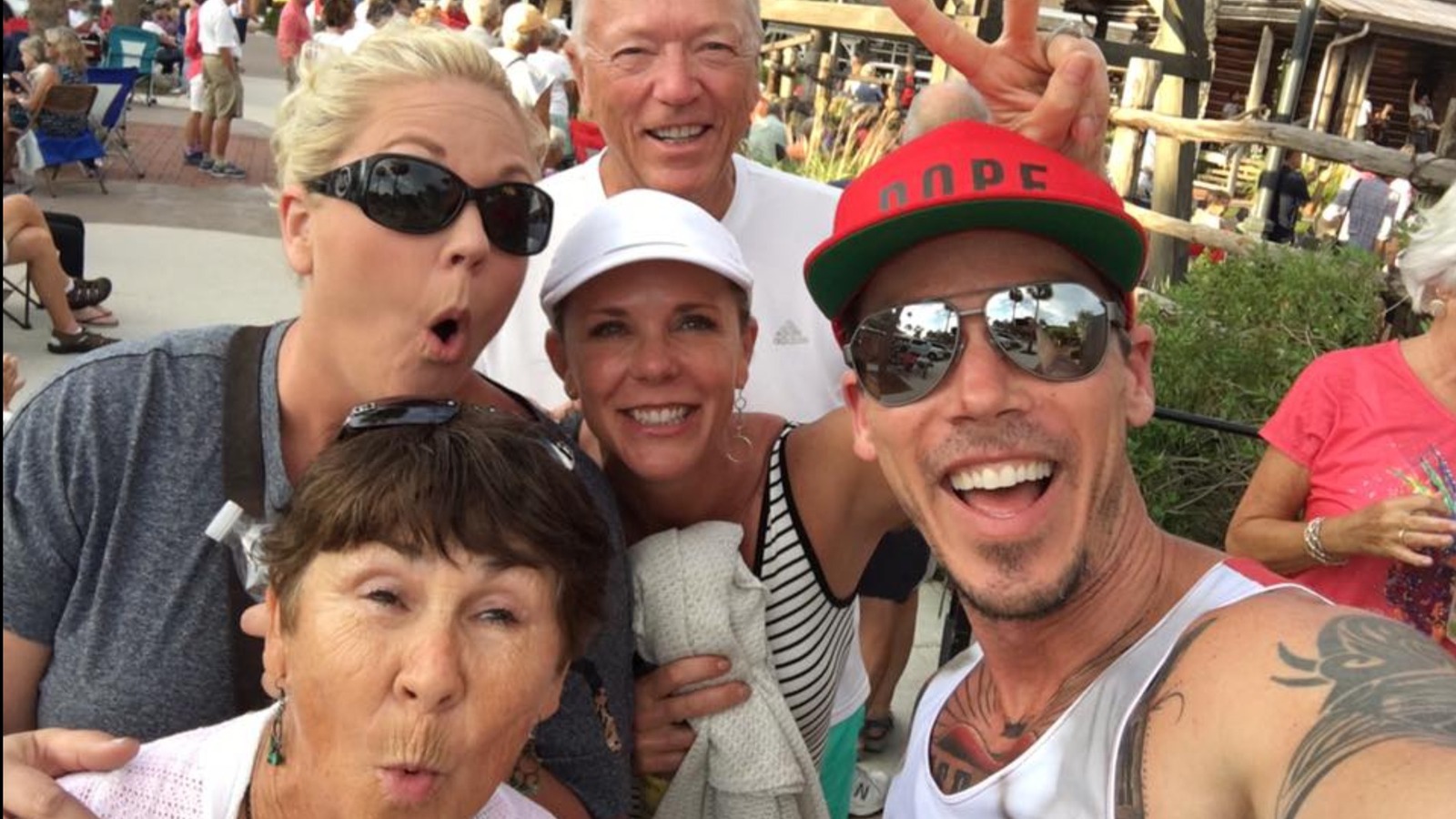 What We Know About David Bromstad's Siblings