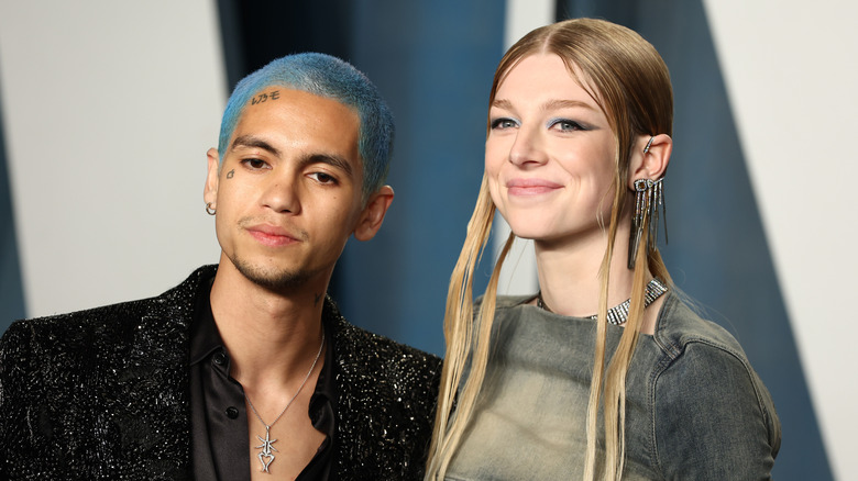Hunter Schafer posing with Dominic Fike