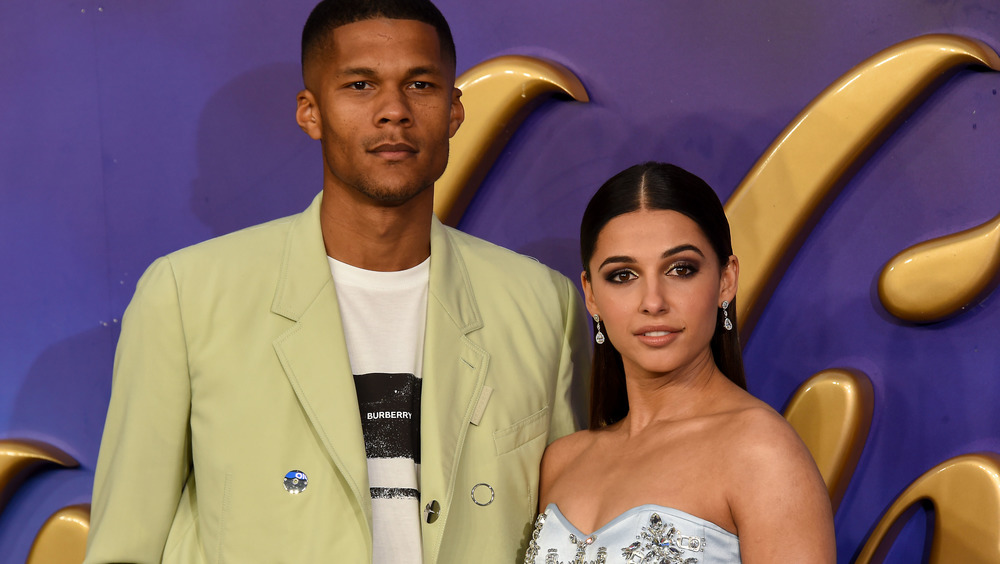 Incesante templo corriente What You Didn't Know About Naomi Scott's Husband, Jordan Spence