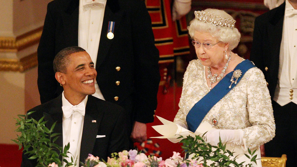 Queen Elizabeth speaking near Barack Obama 