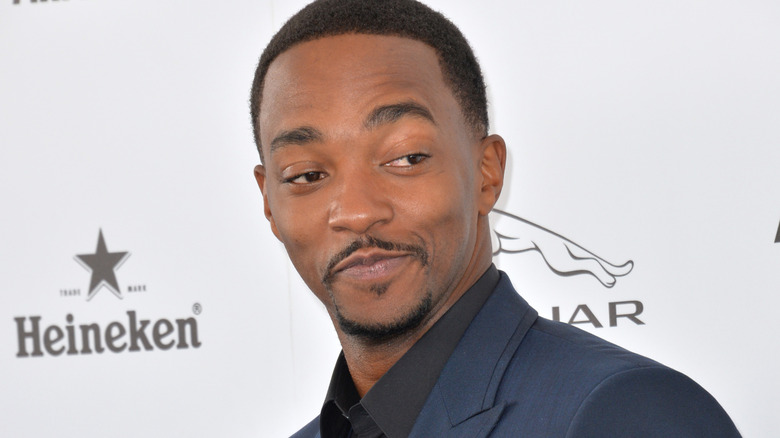 Anthony Mackie smiling