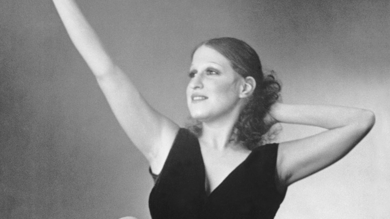 Bette Midler photoshoot