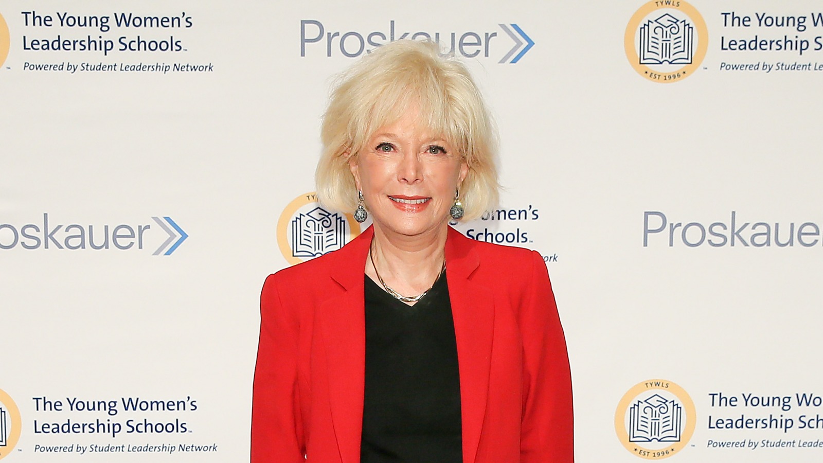 What You Don’t Know About Lesley Stahl