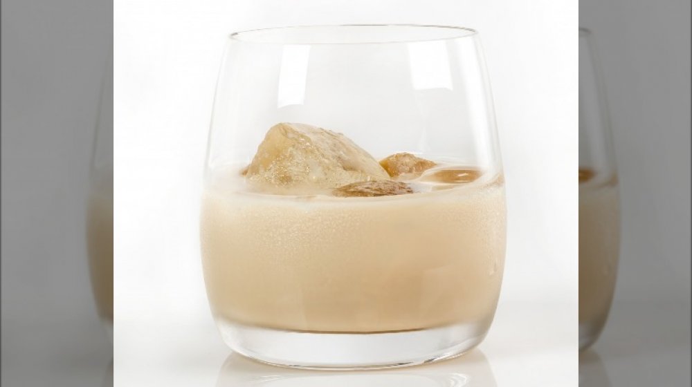 Bailey's in a glass