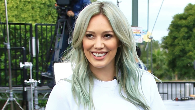 hilary duff smiling
