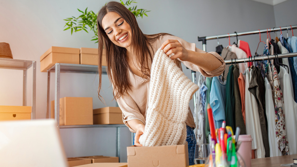 What You Need To Know Before Selling Your Clothes On ThredUP