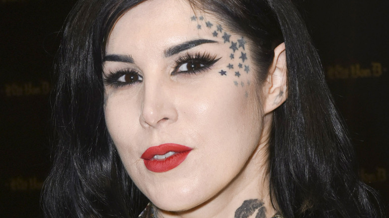 Kat Von D posing