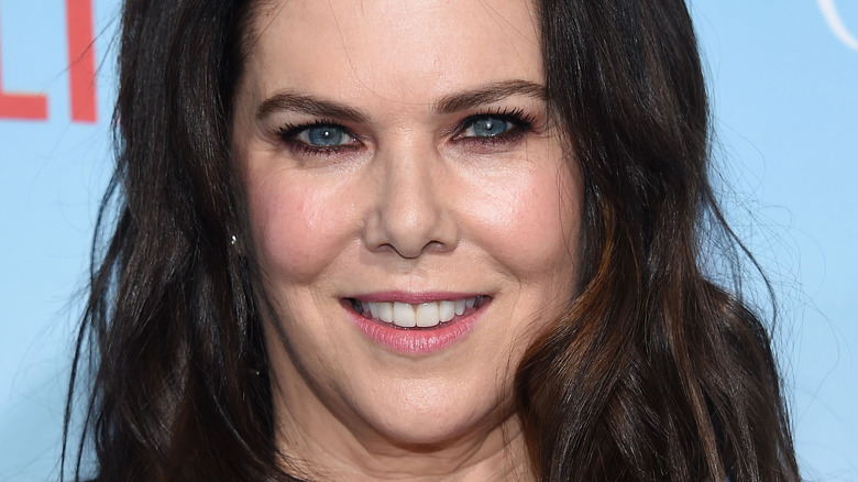 Lauren Graham smiling