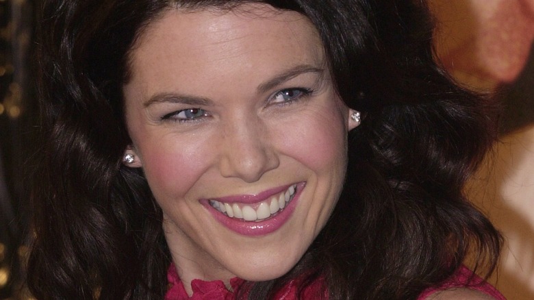 Young Lauren Graham smiling