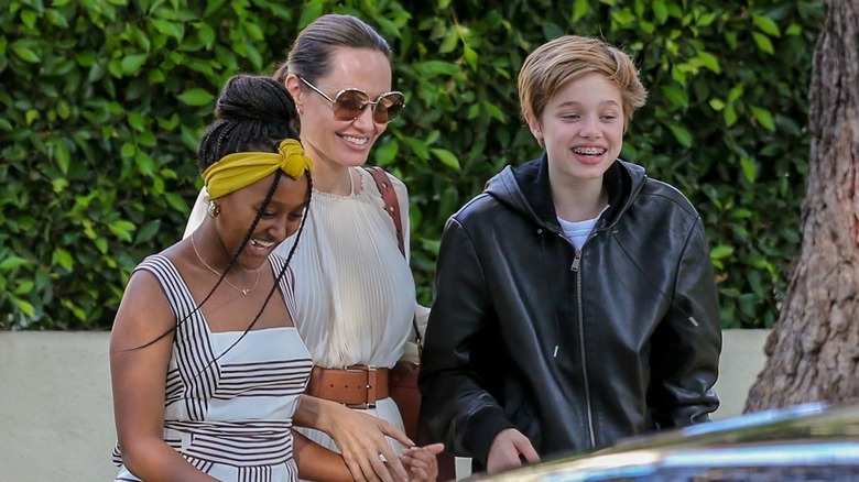 Angelina Jolie with Shiloh and Zahara Jolie-Pitt