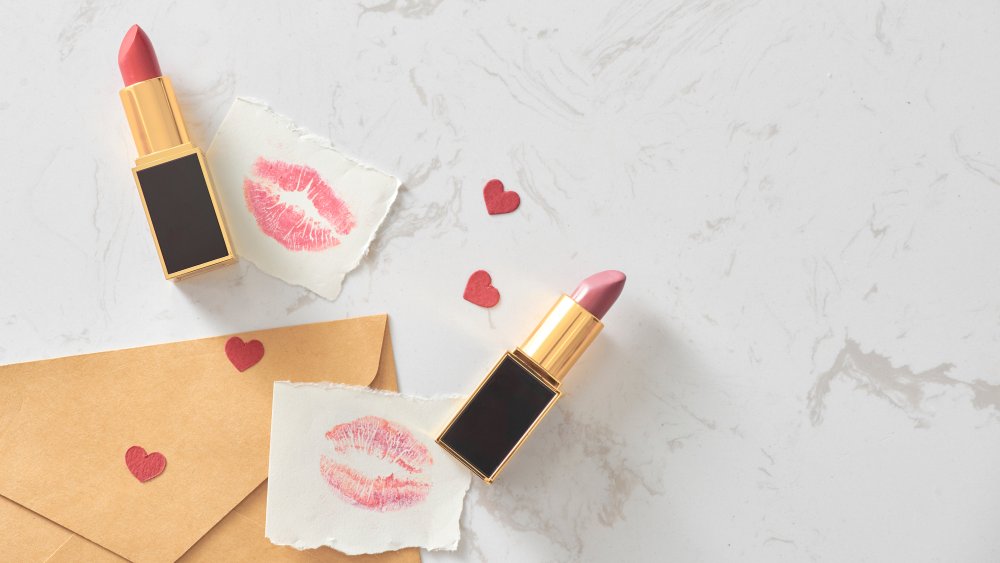 lipstick prints