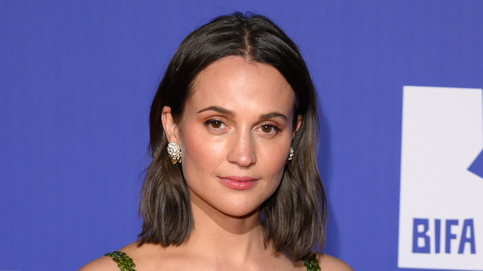 <a href="https://www.thelist.com/1786905/alicia-vikander-what-happened-to-her/" target="_blank">Whatever Happened To Alicia Vikander?</a>