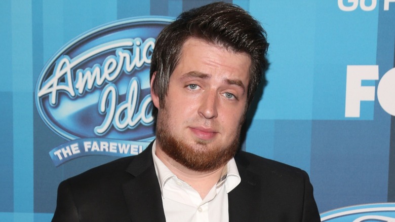 Lee DeWyze on an American Idol: The Farewell Season red carpet
