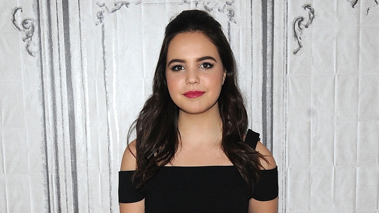 Bailee Madison posing