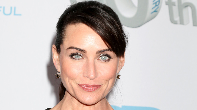 Rena Sofer smiling