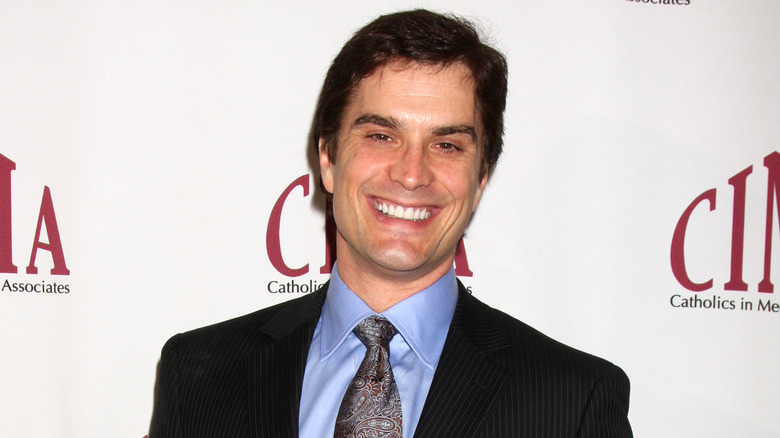 General Hospital's Rick Hearst smiling