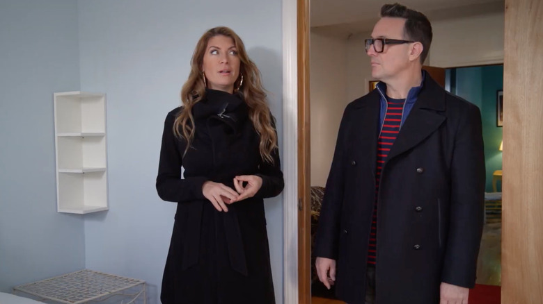 Genevieve Gorder and Peter Lorimer in the trailer for Stay Here
