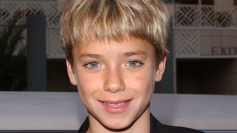 Young Jeremy Sumpter smiling