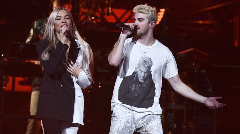 Lennon Stella and Drew Taggart of the Chainsmokers performing in Sacramento, California in 2019