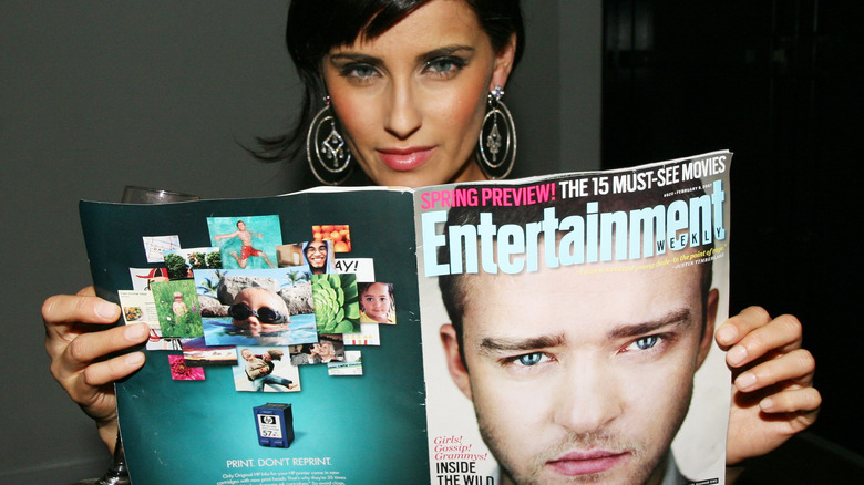 Nelly Furtado reading Entertainment 