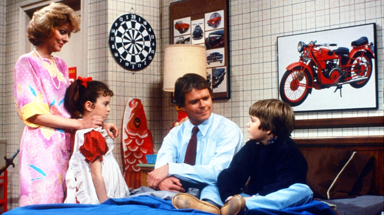 The main cast of Small Wonder