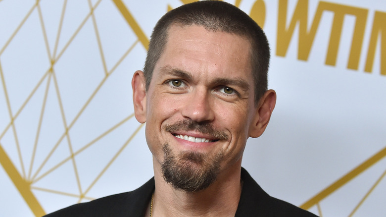Steve Howey