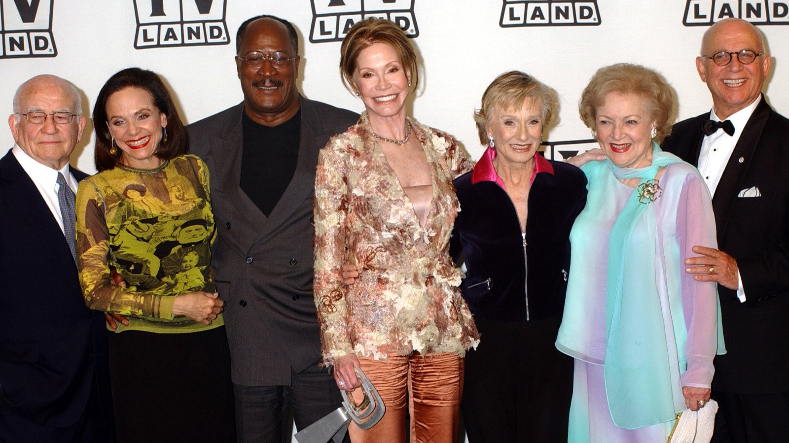 <a href="https://www.thelist.com/2209071/whatever-happened-to-mary-tyler-moore-show-cast/" target="_blank">Whatever Happened To The Cast Of The Mary Tyler Moore Show?</a>