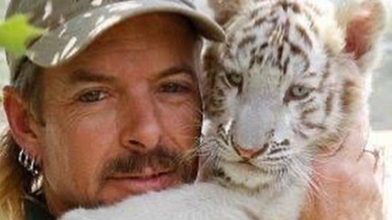 Joe Exotic and white cub