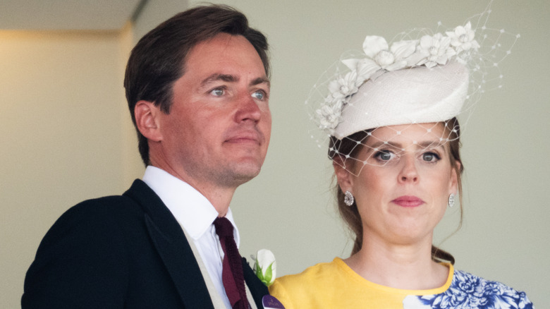 Edoardo Mapelli Mozzi suit, Princess Beatrice yellow dress