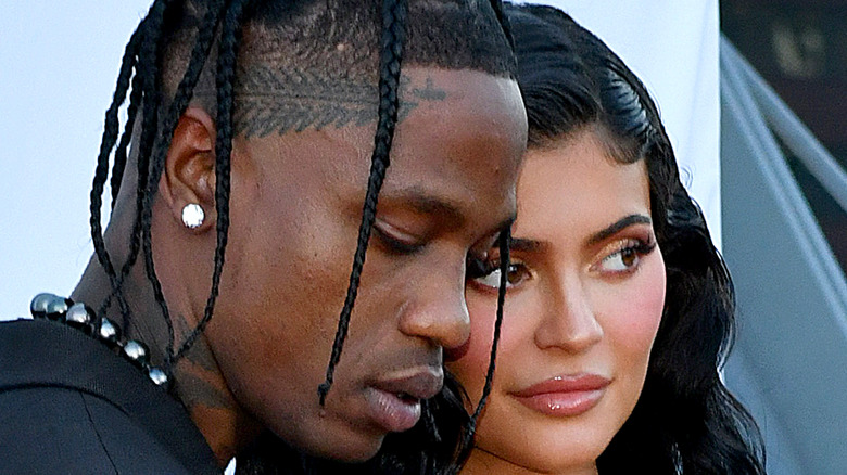 Kylie Jenner and Travis Scott posing 