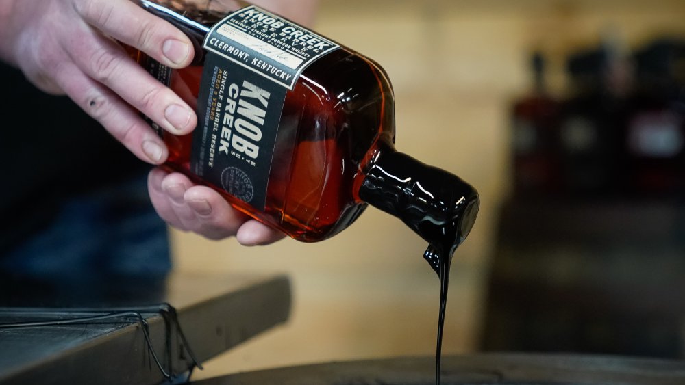 6 Rules for Drinking Bourbon Correctly