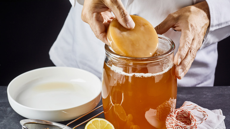 When You Drink Kombucha Tea Every Day, This Is What Happens To Your Body
