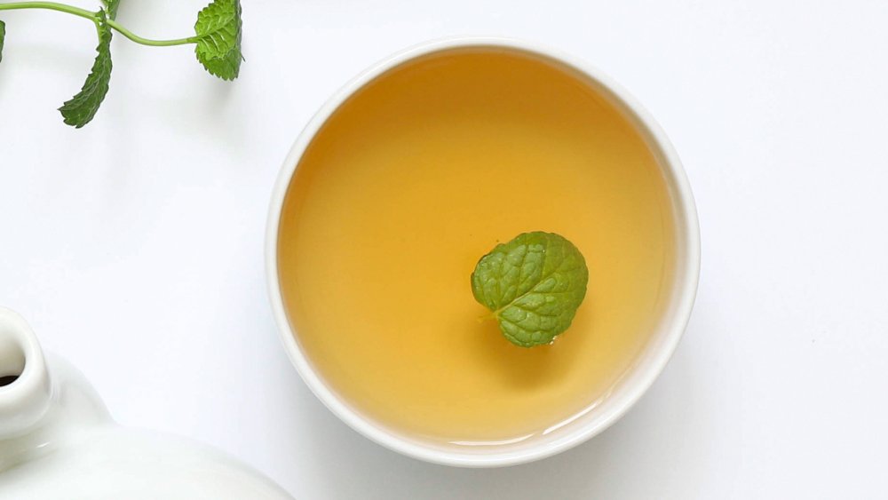 What Happens to Your Body When You Drink Mint Tea Every Day