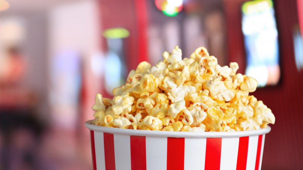 When You Eat Popcorn Every Day, This Is What Happens To Your Body