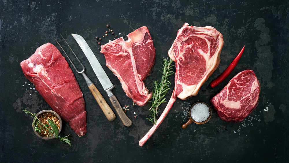 red meat on chopping board 