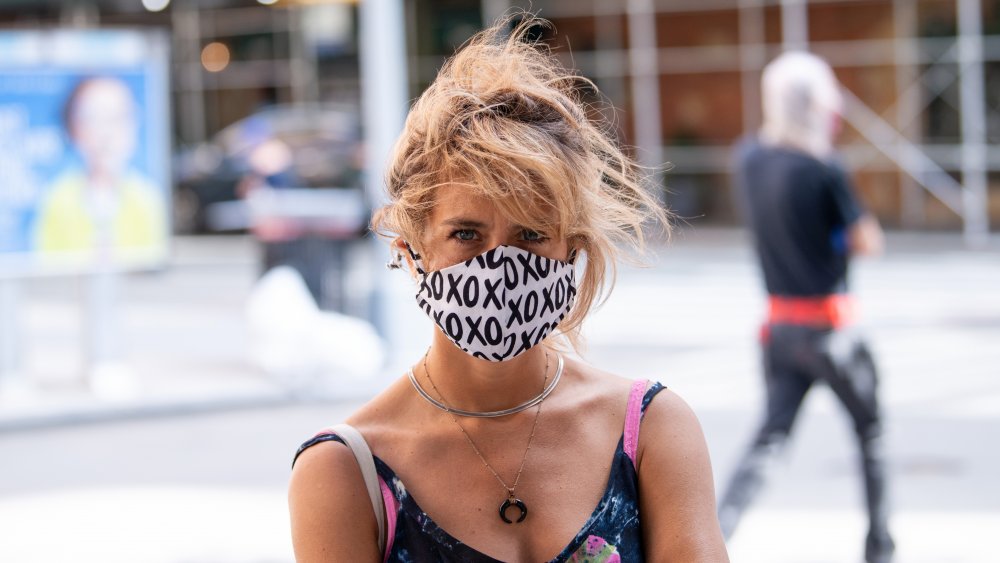 Woman wearing a mask