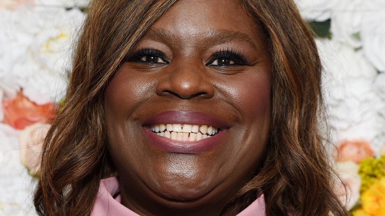 Retta smiling