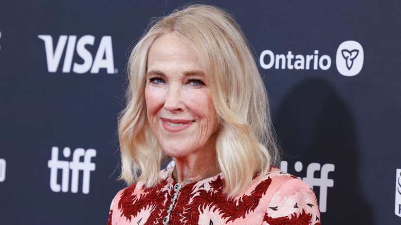 Catherine O'Hara smiling