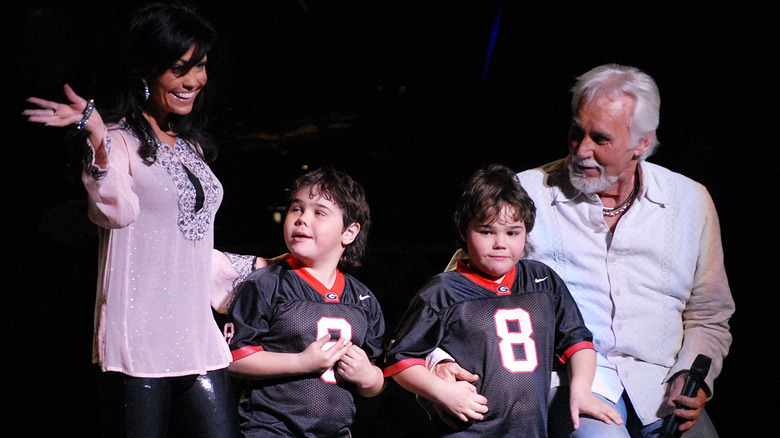 Wanda Miller and Kenny Rogers with twins Justin and Jordan in 2011