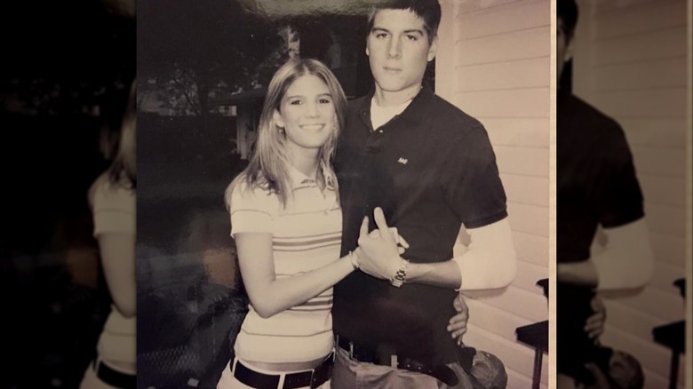 Dale and Crystal Mills smiling