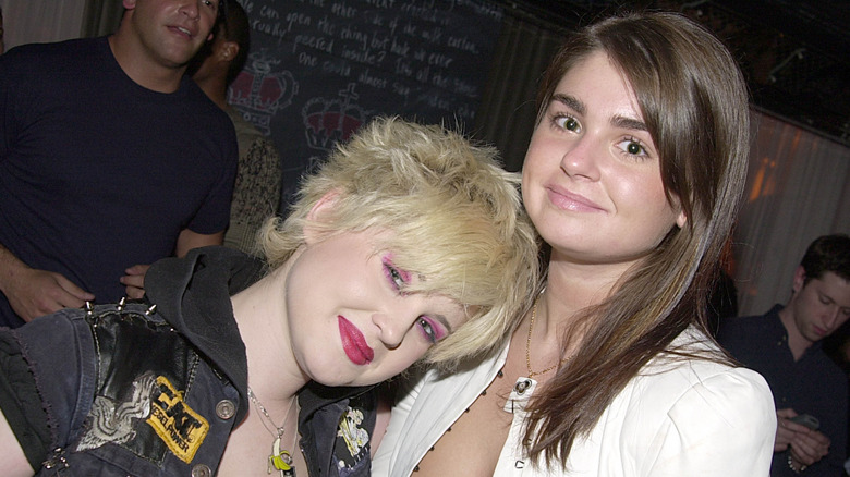 Kelly Osbourne and Aimee Osbourne when they were young