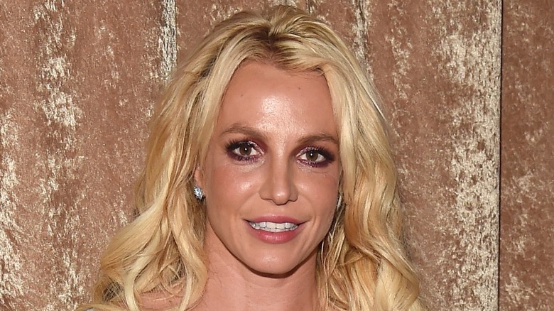 Britney Spearas smiling 
