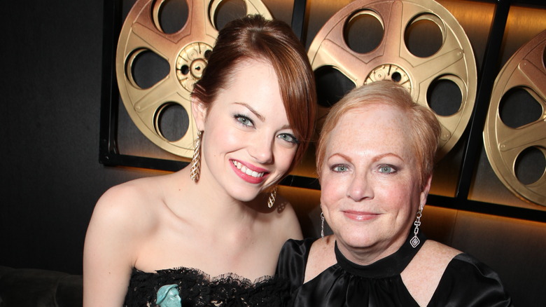 Emma Stone with her mom Krista Stone