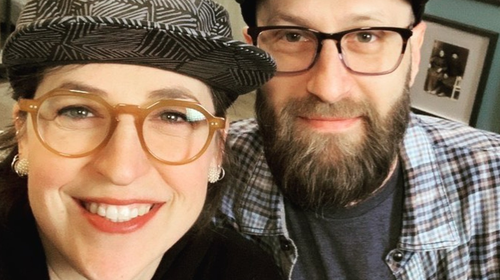 Are Mayim Bialik And Jonathan Cohen In A Relationship Now? Details About Her Family And Net Worth