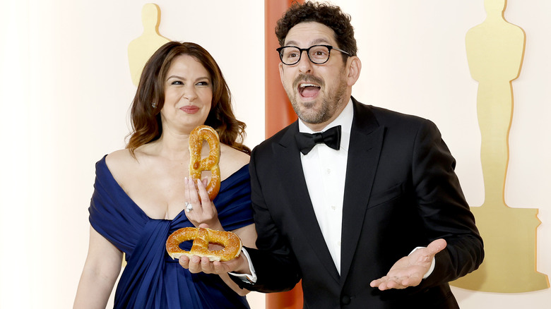 Adam Shapiro Katie Lowes promoting pretzels