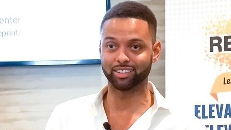 Karl Smith giving a leadership speech