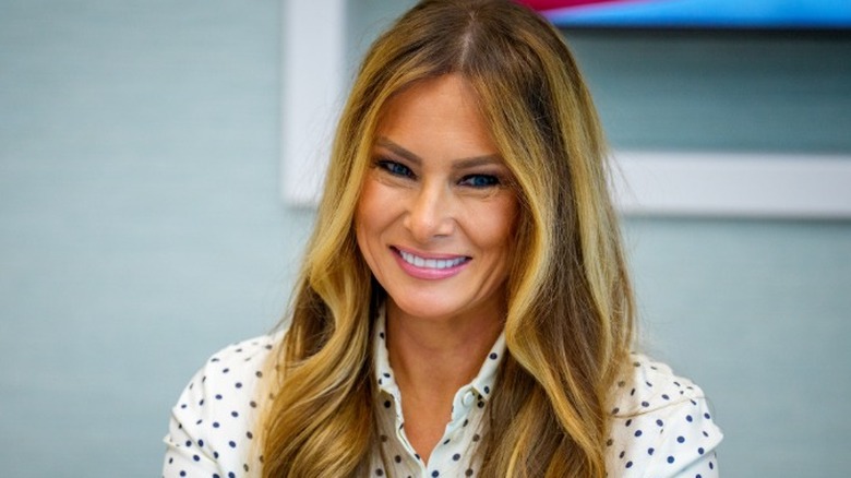 Melania Trump visits the Children's National Hospital in Washington, DC (2025)